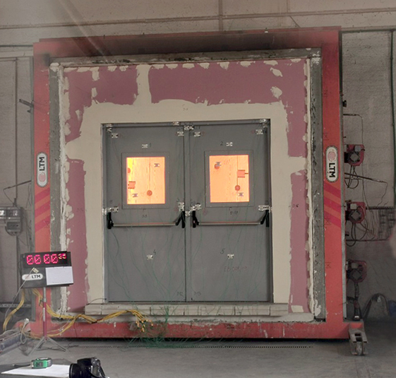 Испытательный стенд противопожарных дверей